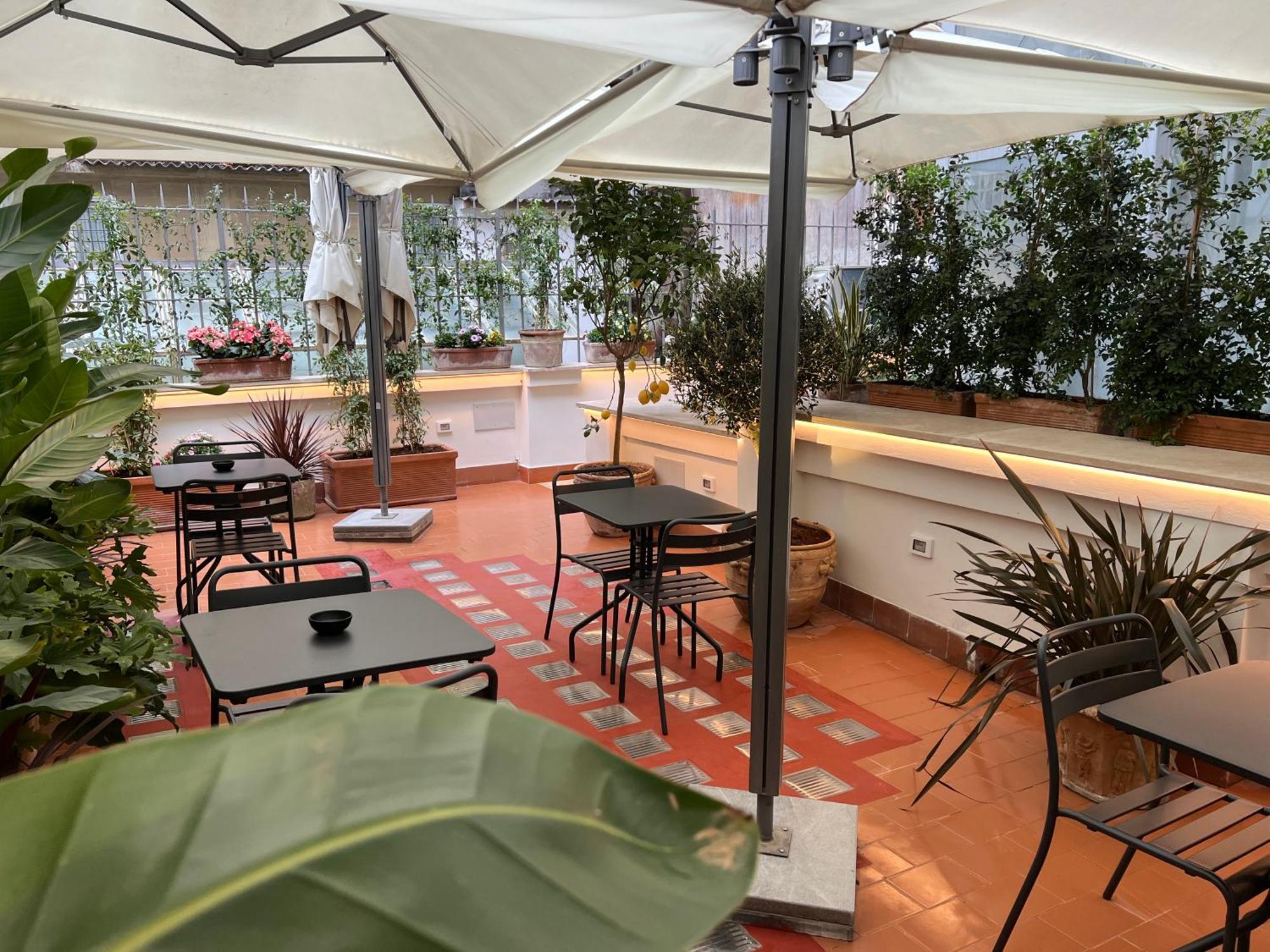Hotel Affreschi Al Pantheon Roma Exterior foto