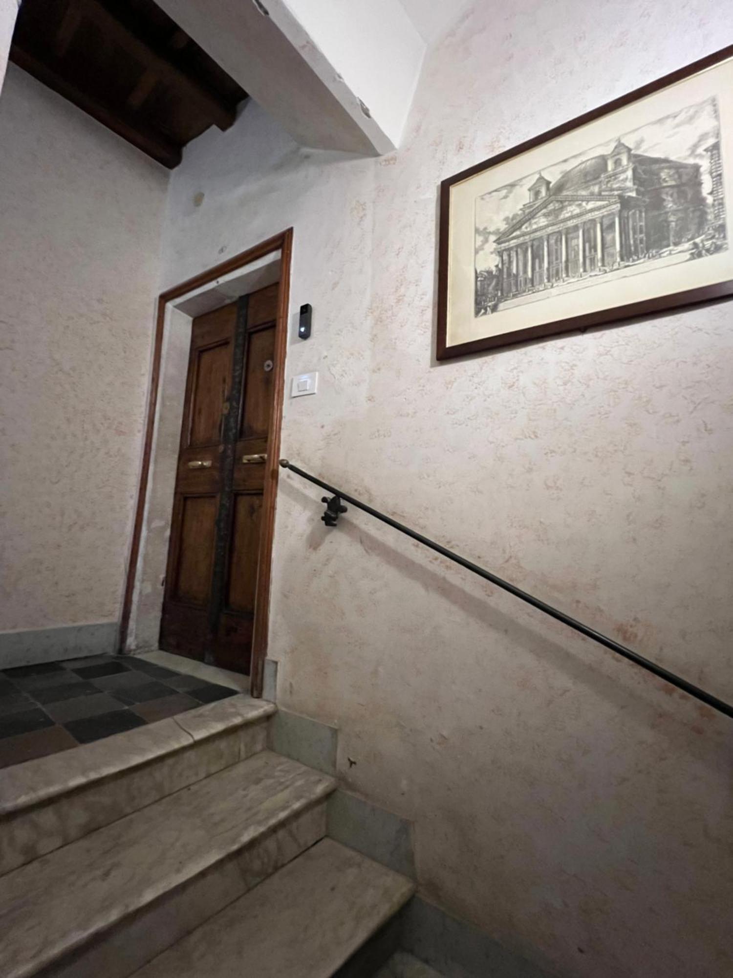 Hotel Affreschi Al Pantheon Roma Exterior foto